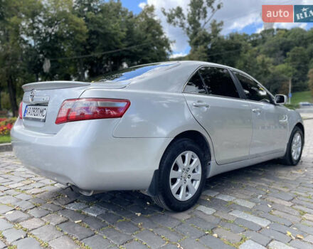Сірий Тойота Камрі, об'ємом двигуна 2.36 л та пробігом 307 тис. км за 7200 $, фото 6 на Automoto.ua