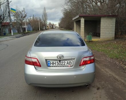 Сірий Тойота Камрі, об'ємом двигуна 2.4 л та пробігом 247 тис. км за 10500 $, фото 3 на Automoto.ua
