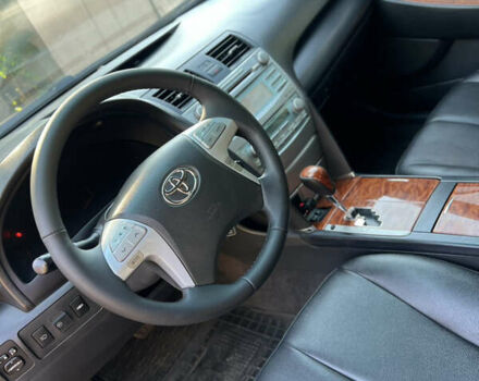 Серый Тойота Камри, объемом двигателя 3.5 л и пробегом 293 тыс. км за 7950 $, фото 16 на Automoto.ua