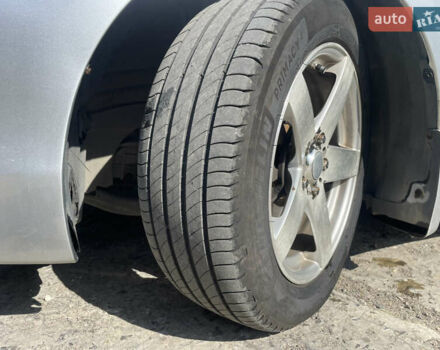 Серый Тойота Камри, объемом двигателя 3.5 л и пробегом 278 тыс. км за 8300 $, фото 8 на Automoto.ua