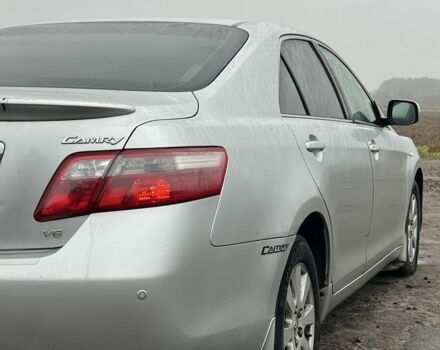 Сірий Тойота Камрі, об'ємом двигуна 3.5 л та пробігом 363 тис. км за 7999 $, фото 12 на Automoto.ua