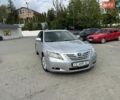 Серый Тойота Камри, объемом двигателя 2.4 л и пробегом 190 тыс. км за 8600 $, фото 1 на Automoto.ua