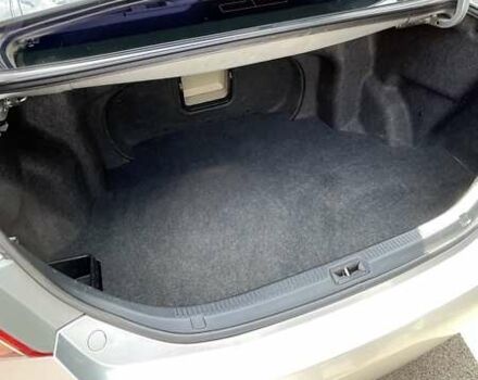 Серый Тойота Камри, объемом двигателя 3.46 л и пробегом 155 тыс. км за 8000 $, фото 8 на Automoto.ua