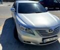 Сірий Тойота Камрі, об'ємом двигуна 2.4 л та пробігом 205 тис. км за 7400 $, фото 1 на Automoto.ua
