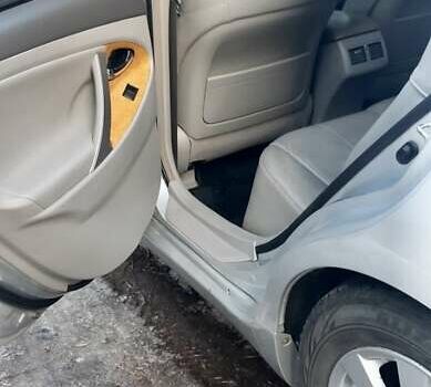 Серый Тойота Камри, объемом двигателя 3.5 л и пробегом 130 тыс. км за 10500 $, фото 13 на Automoto.ua