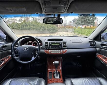 Серый Тойота Камри, объемом двигателя 3 л и пробегом 208 тыс. км за 8999 $, фото 5 на Automoto.ua