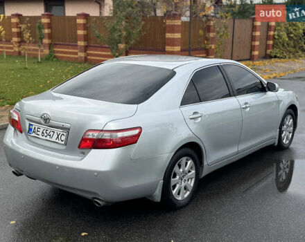 Тойота Камри 2006 в Днепре (Днепропетровске) на Automoto.ua Серый Тойота Камри, объемом двигателя 3.5 л и пробегом 255 тыс. км за 8500 $, фото 4 на Automoto.ua