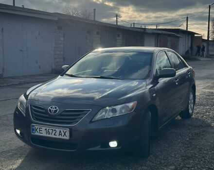 Серый Тойота Камри, объемом двигателя 3.5 л и пробегом 293 тыс. км за 7600 $, фото 4 на Automoto.ua