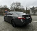 Серый Тойота Камри, объемом двигателя 2.4 л и пробегом 350 тыс. км за 6500 $, фото 2 на Automoto.ua
