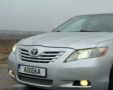 Сірий Тойота Камрі, об'ємом двигуна 3.46 л та пробігом 363 тис. км за 7999 $, фото 9 на Automoto.ua