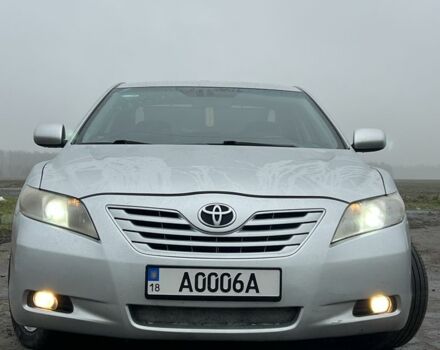 Сірий Тойота Камрі, об'ємом двигуна 3.5 л та пробігом 363 тис. км за 7999 $, фото 4 на Automoto.ua