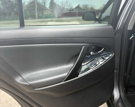 Серый Тойота Камри, объемом двигателя 3.5 л и пробегом 264 тыс. км за 9200 $, фото 10 на Automoto.ua