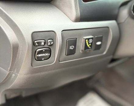 Серый Тойота Камри, объемом двигателя 3.5 л и пробегом 264 тыс. км за 9200 $, фото 17 на Automoto.ua