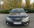 Серый Тойота Камри, объемом двигателя 0 л и пробегом 235 тыс. км за 8200 $, фото 1 на Automoto.ua