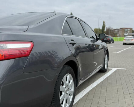 Тойота Камри 2006 в Прилуках на Automoto.ua Серый Тойота Камри, объемом двигателя 2.4 л и пробегом 340 тыс. км за 8000 $, фото 4 на Automoto.ua