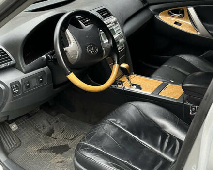 Серый Тойота Камри, объемом двигателя 3.46 л и пробегом 292 тыс. км за 7900 $, фото 5 на Automoto.ua