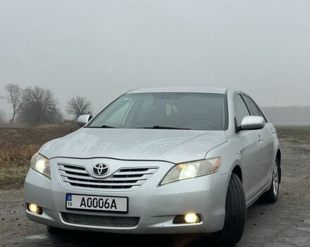Сірий Тойота Камрі, об'ємом двигуна 3.5 л та пробігом 363 тис. км за 7999 $, фото 3 на Automoto.ua