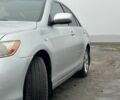 Сірий Тойота Камрі, об'ємом двигуна 3.5 л та пробігом 363 тис. км за 7999 $, фото 7 на Automoto.ua
