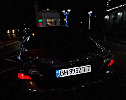 Серый Тойота Камри, объемом двигателя 2.4 л и пробегом 200 тыс. км за 7500 $, фото 1 на Automoto.ua