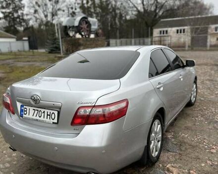 Сірий Тойота Камрі, об'ємом двигуна 3.5 л та пробігом 380 тис. км за 9300 $, фото 4 на Automoto.ua