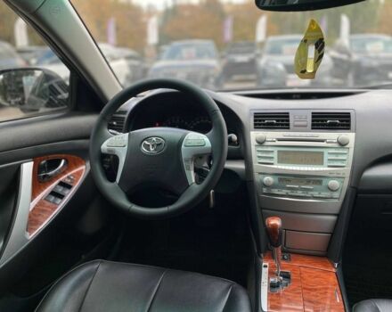 Сірий Тойота Камрі, об'ємом двигуна 3.5 л та пробігом 293 тис. км за 8900 $, фото 9 на Automoto.ua