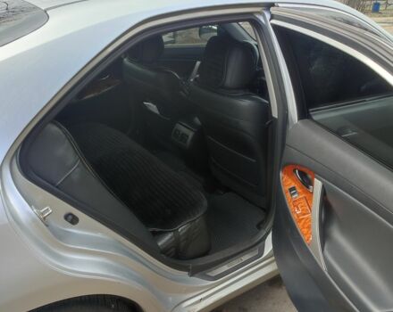 Сірий Тойота Камрі, об'ємом двигуна 2.4 л та пробігом 247 тис. км за 10500 $, фото 5 на Automoto.ua