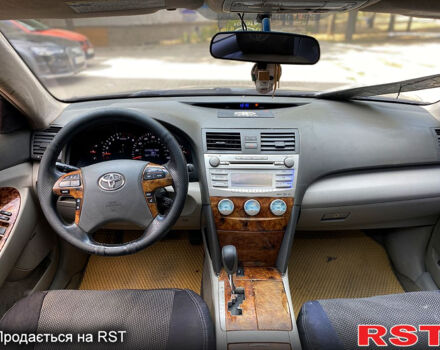 Серый Тойота Камри, объемом двигателя 2.4 л и пробегом 270 тыс. км за 4500 $, фото 8 на Automoto.ua