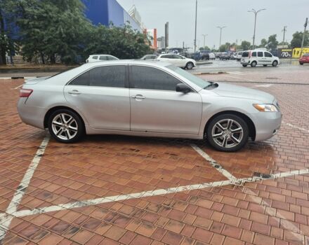 Серый Тойота Камри, объемом двигателя 3.5 л и пробегом 170 тыс. км за 5700 $, фото 3 на Automoto.ua