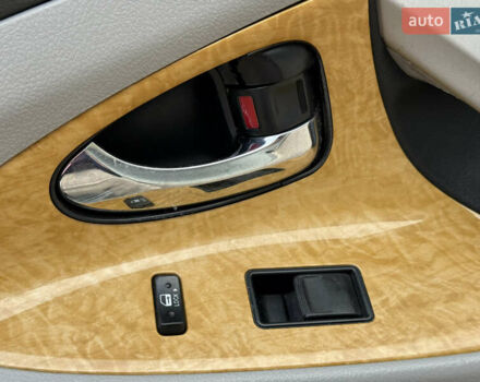 Серый Тойота Камри, объемом двигателя 3.46 л и пробегом 246 тыс. км за 8350 $, фото 25 на Automoto.ua