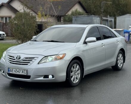 Тойота Камри 2006 в Днепре (Днепропетровске) на Automoto.ua Серый Тойота Камри, объемом двигателя 3.5 л и пробегом 220 тыс. км за 8500 $, фото 2 на Automoto.ua