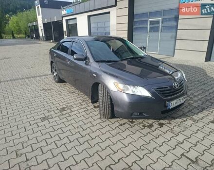 Сірий Тойота Камрі, об'ємом двигуна 2.36 л та пробігом 282 тис. км за 8600 $, фото 9 на Automoto.ua