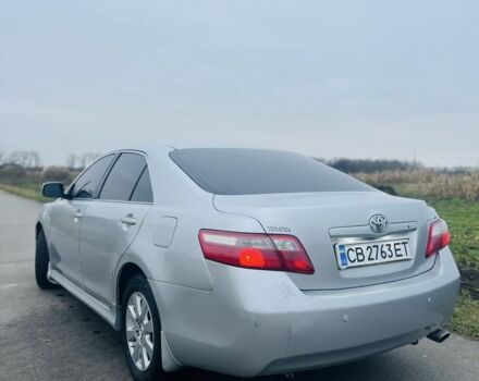 Сірий Тойота Камрі, об'ємом двигуна 2.4 л та пробігом 276 тис. км за 6500 $, фото 2 на Automoto.ua