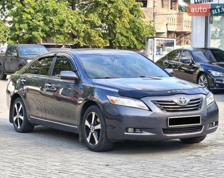 Серый Тойота Камри, объемом двигателя 3.5 л и пробегом 219 тыс. км за 8750 $, фото 6 на Automoto.ua