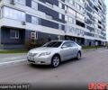 Серый Тойота Камри, объемом двигателя 3.5 л и пробегом 185 тыс. км за 7800 $, фото 1 на Automoto.ua