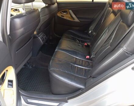 Серый Тойота Камри, объемом двигателя 3.5 л и пробегом 333 тыс. км за 5500 $, фото 2 на Automoto.ua