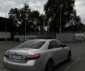 Сірий Тойота Камрі, об'ємом двигуна 2.4 л та пробігом 230 тис. км за 8500 $, фото 3 на Automoto.ua
