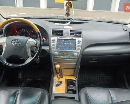 Серый Тойота Камри, объемом двигателя 3.46 л и пробегом 338 тыс. км за 6300 $, фото 11 на Automoto.ua