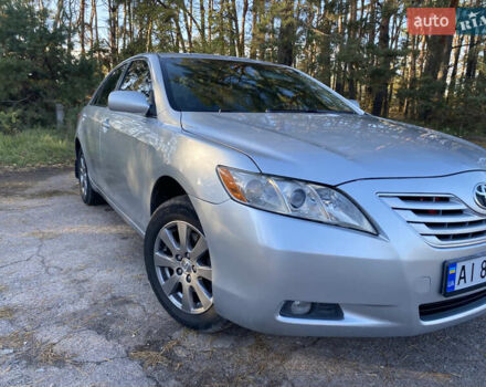 Серый Тойота Камри, объемом двигателя 2.4 л и пробегом 272 тыс. км за 7500 $, фото 10 на Automoto.ua