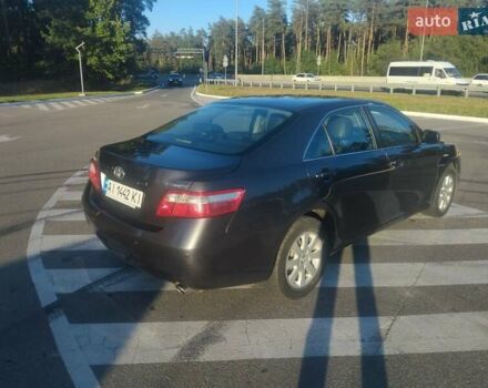 Серый Тойота Камри, объемом двигателя 2.36 л и пробегом 352 тыс. км за 8000 $, фото 11 на Automoto.ua