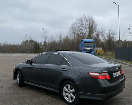 Серый Тойота Камри, объемом двигателя 2.36 л и пробегом 225 тыс. км за 8300 $, фото 4 на Automoto.ua