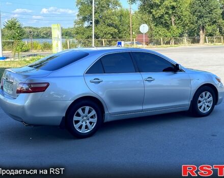 Серый Тойота Камри, объемом двигателя 3.5 л и пробегом 0 тыс. км за 7800 $, фото 1 на Automoto.ua