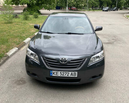 Сірий Тойота Камрі, об'ємом двигуна 3.5 л та пробігом 231 тис. км за 8000 $, фото 16 на Automoto.ua