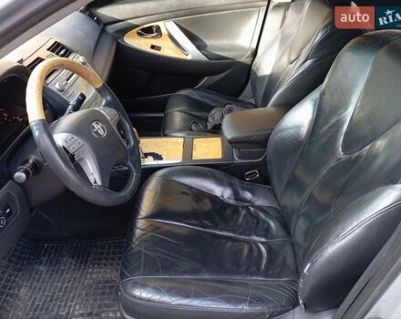 Серый Тойота Камри, объемом двигателя 3.5 л и пробегом 333 тыс. км за 5500 $, фото 8 на Automoto.ua