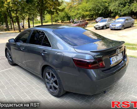 Серый Тойота Камри, объемом двигателя 2.4 л и пробегом 270 тыс. км за 4500 $, фото 2 на Automoto.ua