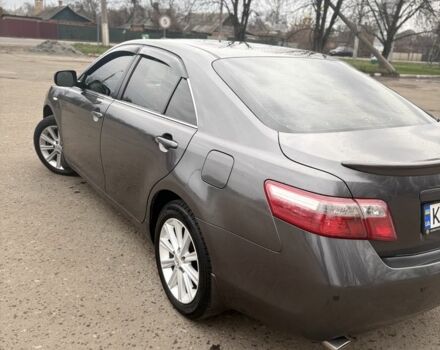Серый Тойота Камри, объемом двигателя 3.5 л и пробегом 264 тыс. км за 9200 $, фото 3 на Automoto.ua