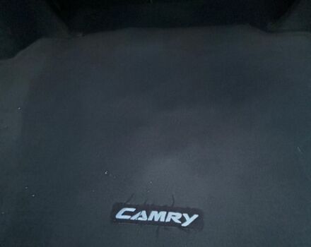 Серый Тойота Камри, объемом двигателя 0 л и пробегом 178 тыс. км за 7900 $, фото 6 на Automoto.ua