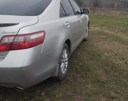 Серый Тойота Камри, объемом двигателя 3.5 л и пробегом 200 тыс. км за 8800 $, фото 5 на Automoto.ua