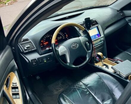 Сірий Тойота Камрі, об'ємом двигуна 3.5 л та пробігом 280 тис. км за 7000 $, фото 6 на Automoto.ua