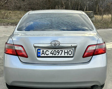 Сірий Тойота Камрі, об'ємом двигуна 2.4 л та пробігом 191 тис. км за 8300 $, фото 7 на Automoto.ua