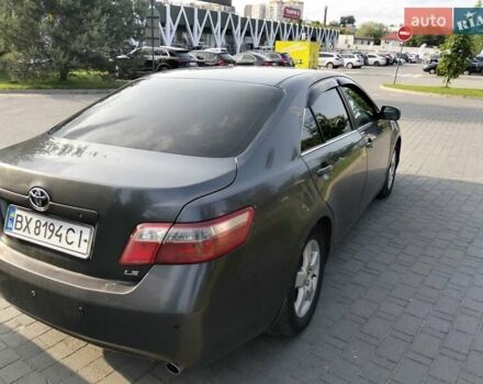 Сірий Тойота Камрі, об'ємом двигуна 2.4 л та пробігом 260 тис. км за 8500 $, фото 4 на Automoto.ua